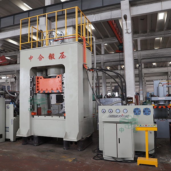 500吨框架式压力机