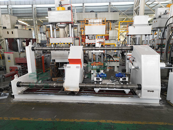 100吨卧式液压机