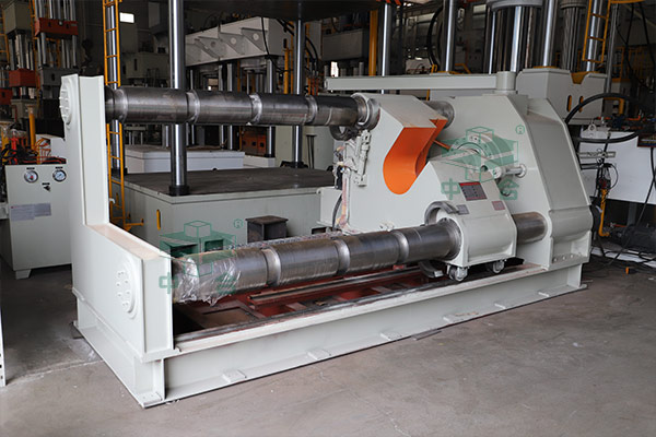 500吨卧式液压机